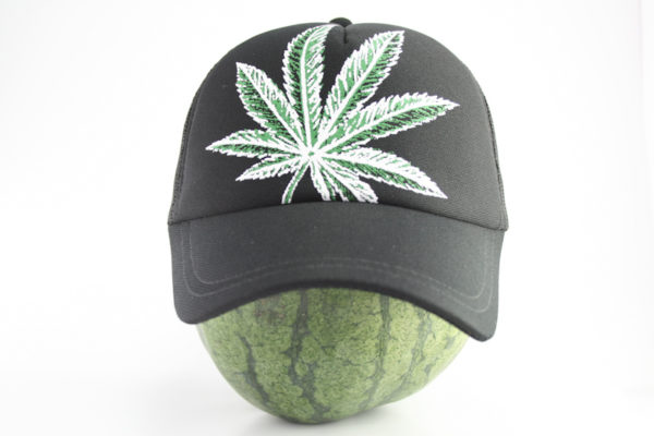 Cap Black Color Big Cannabis Leaf