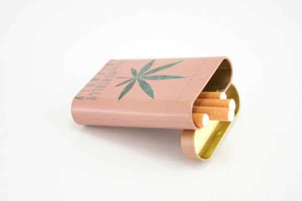 Brown Metallic Cigarette Box Leaf EnvironMentally Friendly